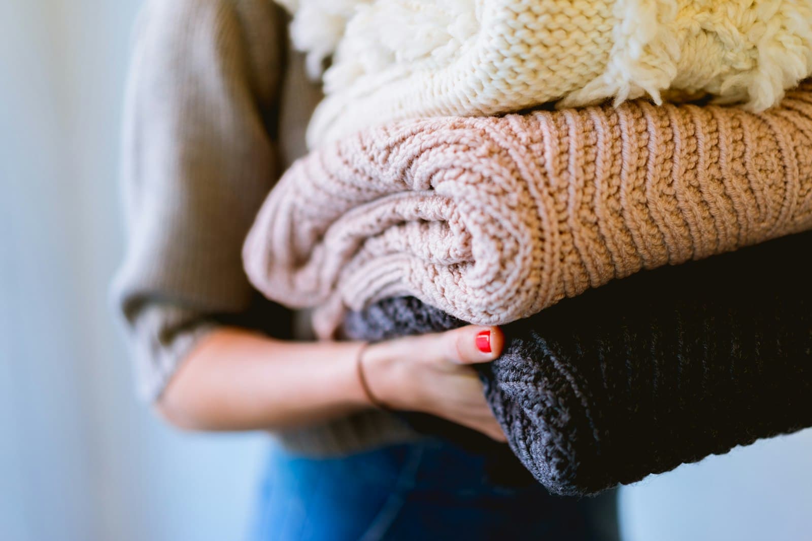 Daily Routines That Bring Comfort to Loved Ones with Dementia